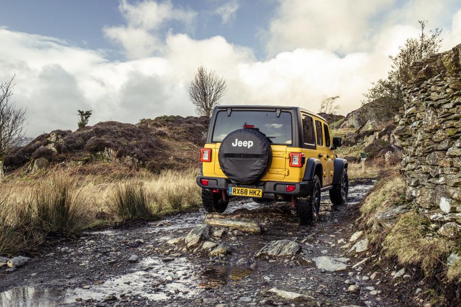  Jeep Wrangler Unlimited Rubicon (JL) 2019 года  (UK) (фото 3 из 23)